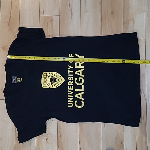 University of Calgary women's L black t shirt - Picture 4 of 5